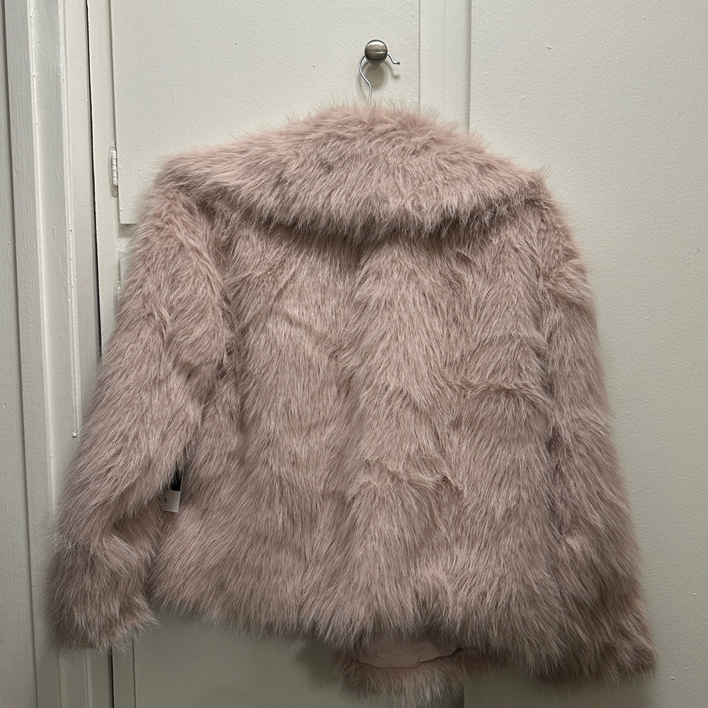 Women's Simply Vera Vera Wang Cropped Faux-Fur
Coat - Picture 5 of 7